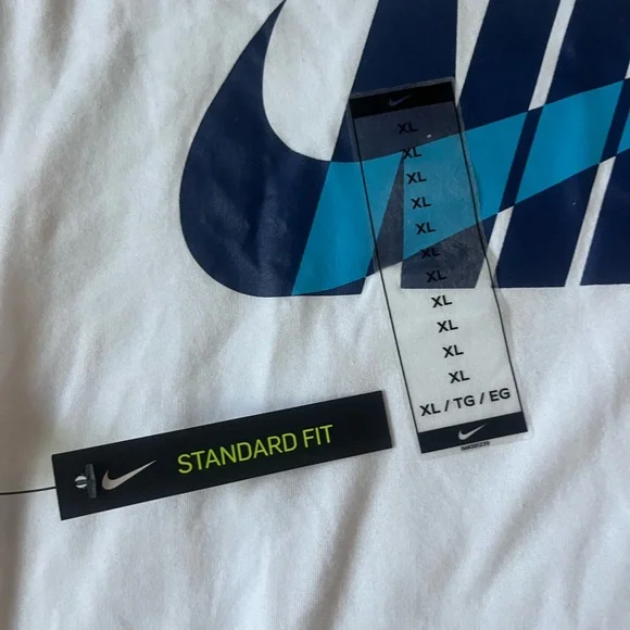 Nike White and Blue Short Sleeve Tee - Picture 2 of 6